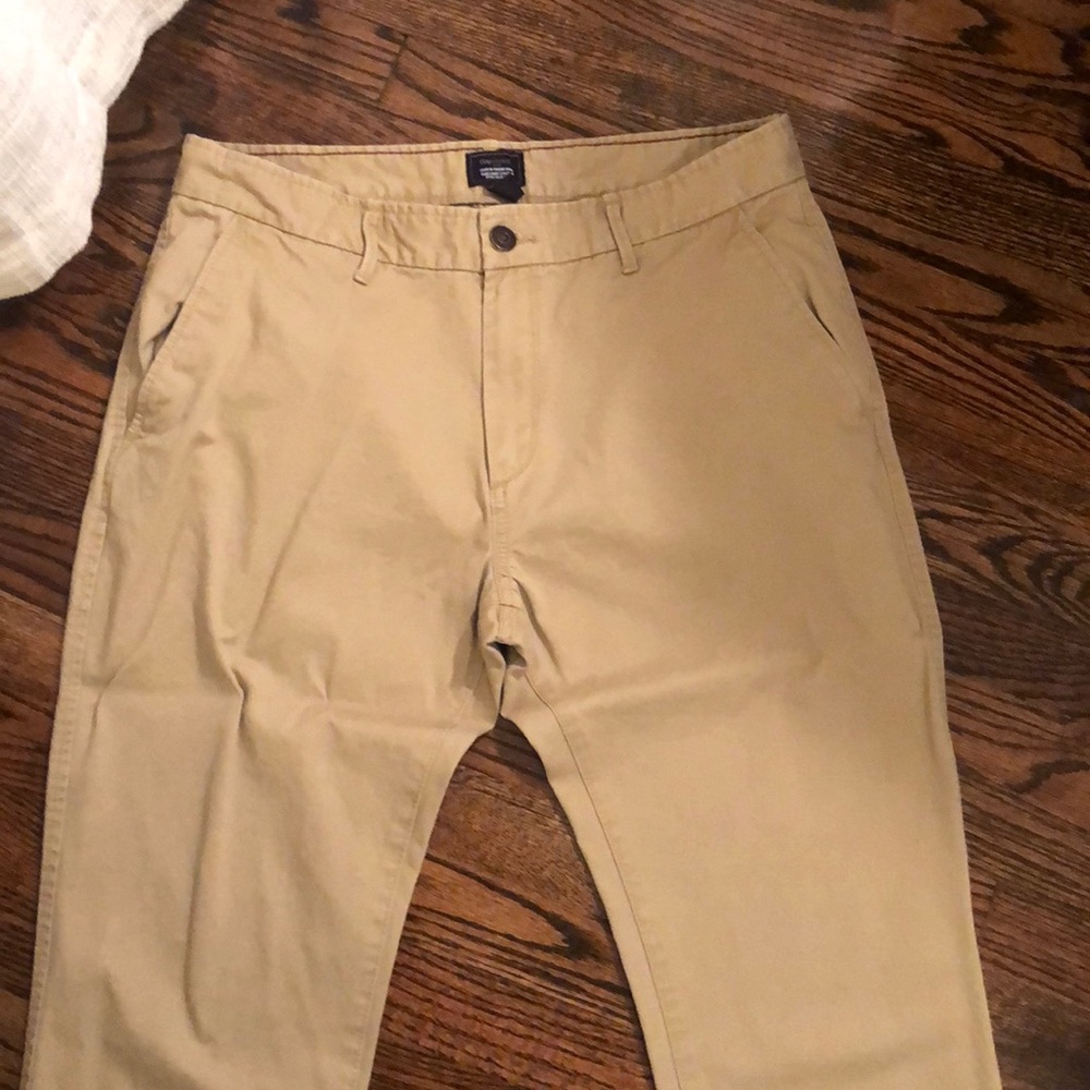 Gap, khaki flat front dress pant, 34x30